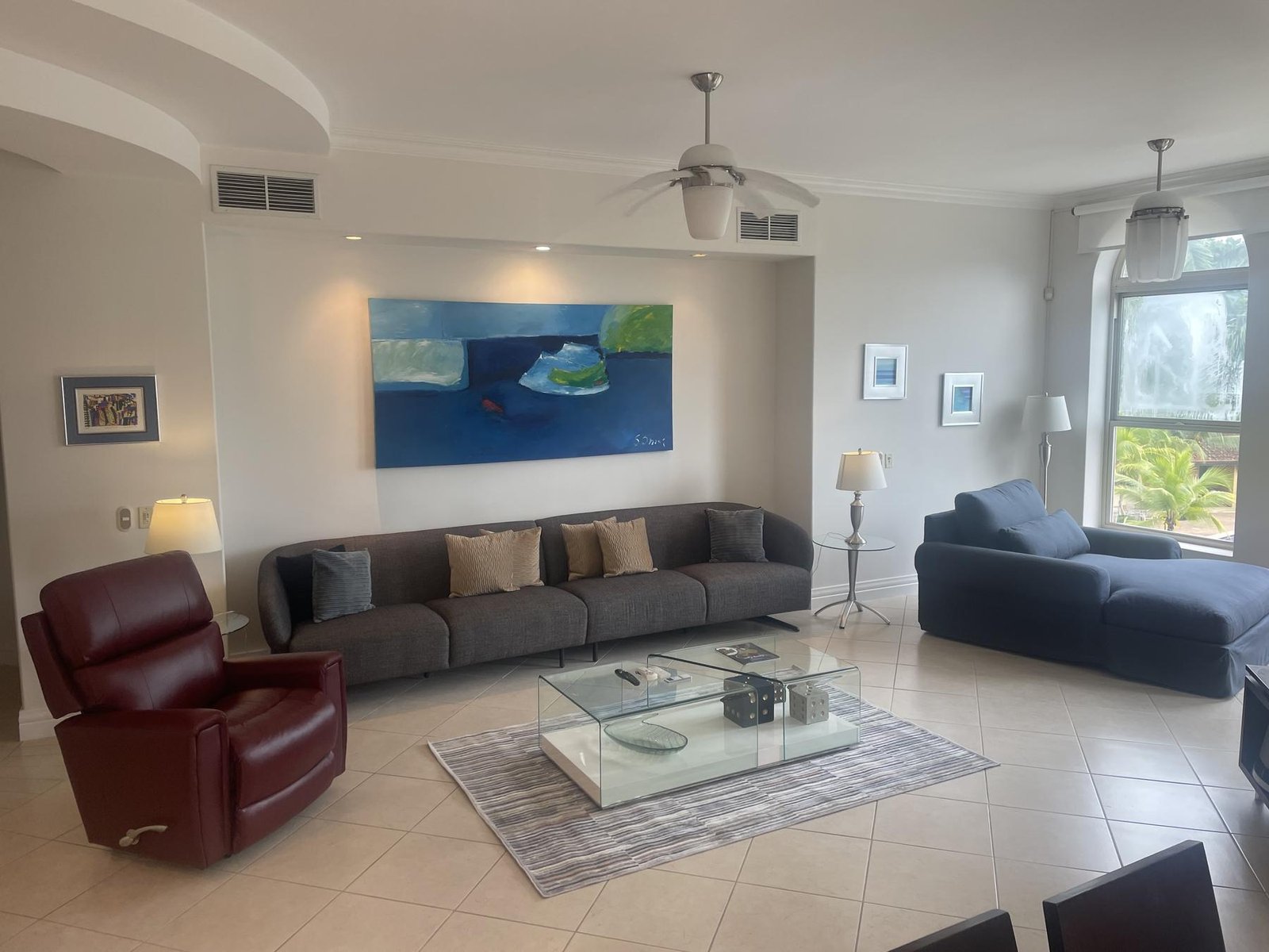 apollo-wall-recliner